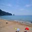 Strand vor Ferienhaeuser “Angelos”, “Filippos”, “Ritsa” und “Tsanta” Links